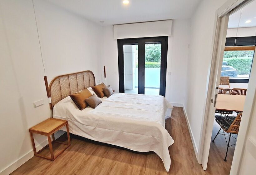 تختخواب و صبحانه Br Silgar Suites