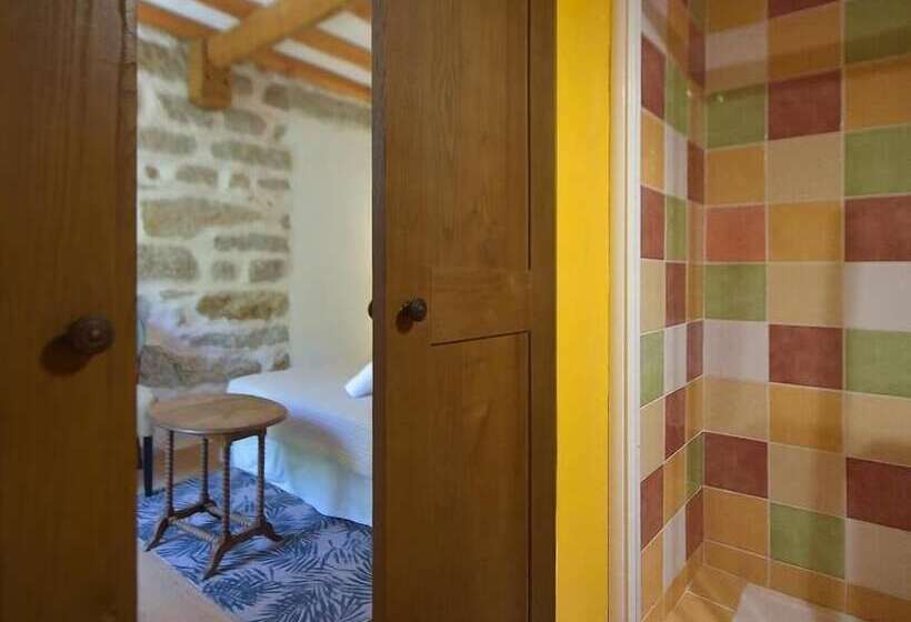 هتل Auberge U N Antru Versu