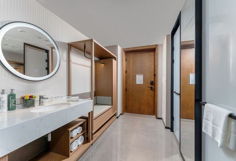 호텔 Hilton Garden Inn Huzhou High Speed Railway Station