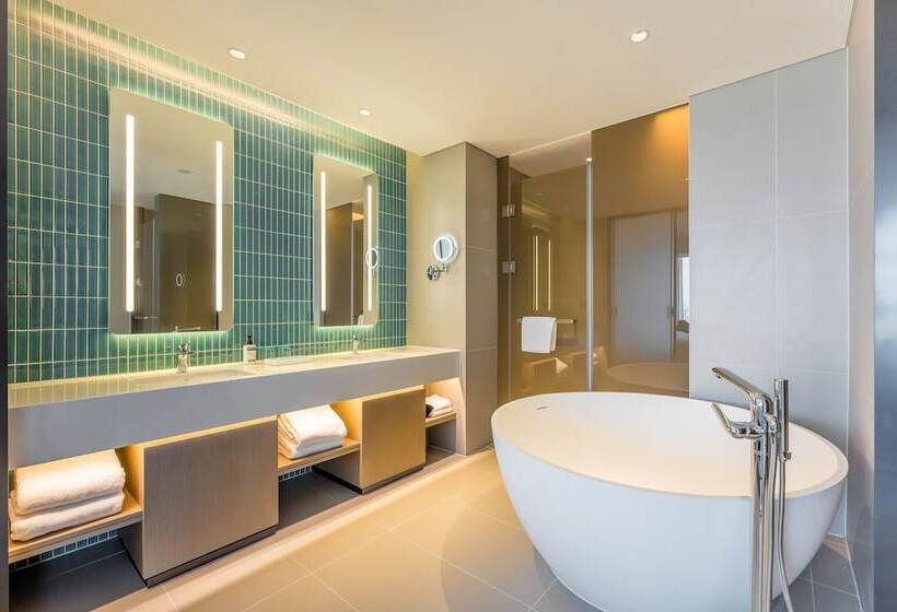 호텔 Holiday Inn Express Heze City Center By Ihg