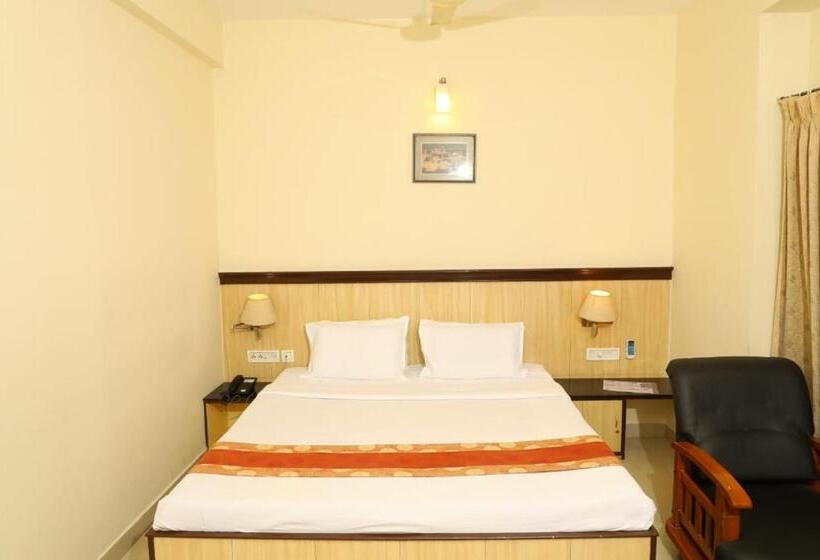 בית מלון כפרי Shrie Shaanth