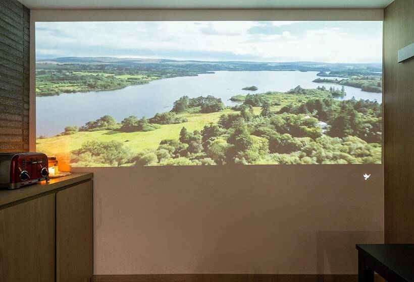 Hound Hotel Gimhae Samgye