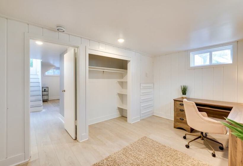 Loveland Retreat W/ Bicycles, Deck & Fire Pit!