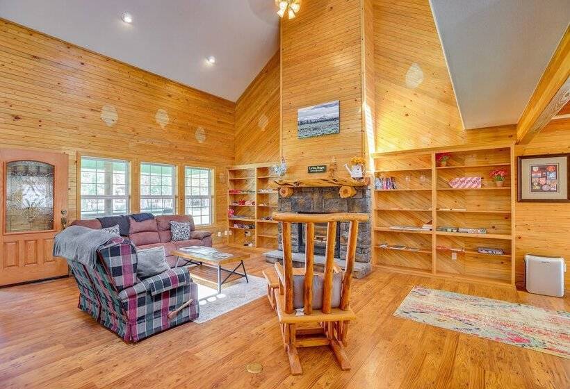 Oregon Retreat ~ 2 Mi From Lapine State Park