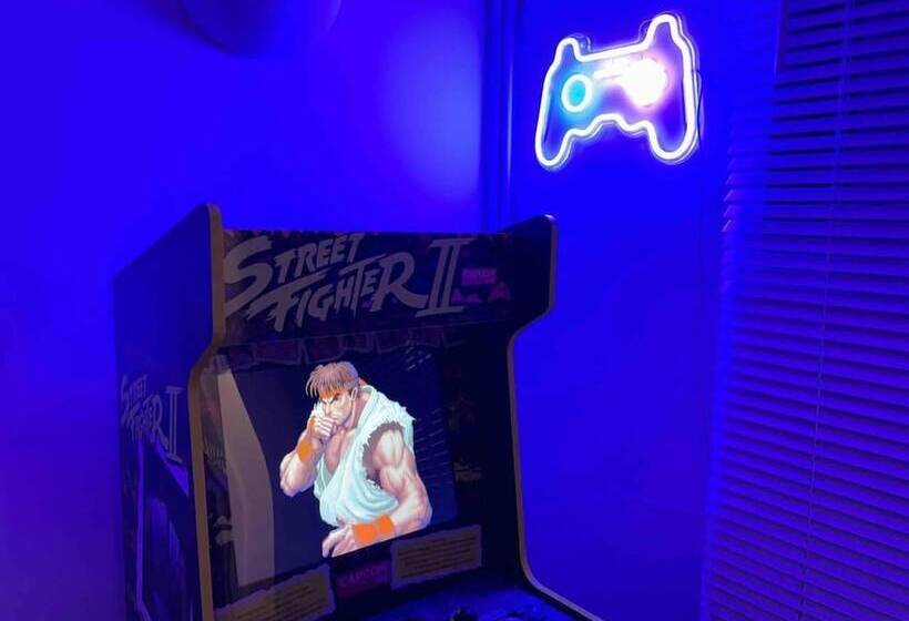 اقامتگاه Essex 2 Bed House Nr Stanstead With Arcade Machine