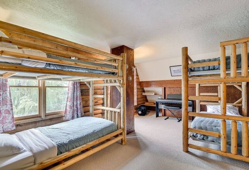 Rustic Government Camp Cabin W/ Mountain Views!