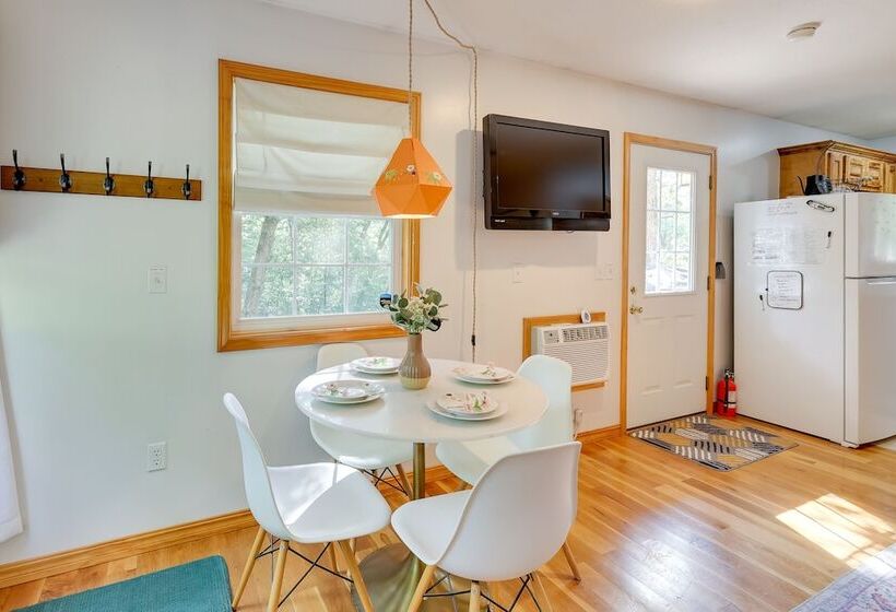 Secluded Ozark Mtn Cottage W/ Wraparound Deck