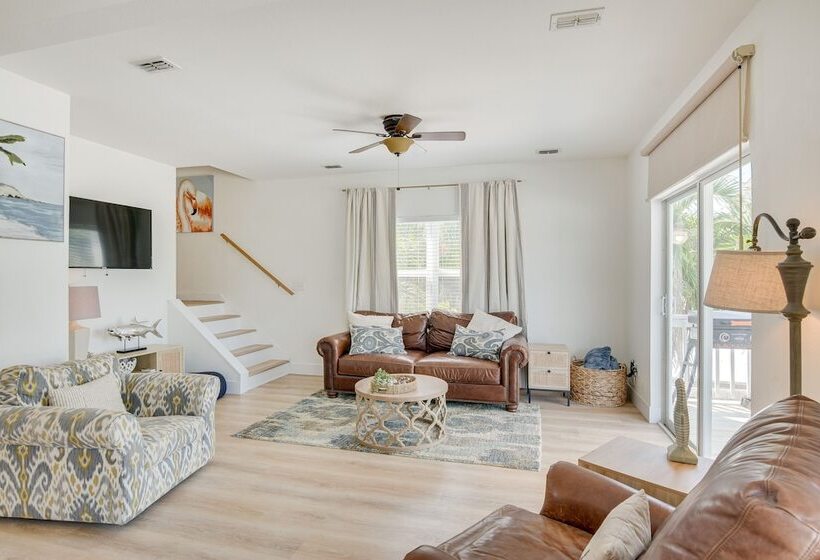 Sunny Key Largo Home W/ Golf Cart & Kayaks