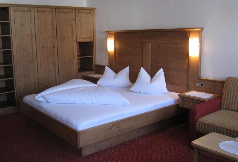 Apart Hotel Garni Strasser
