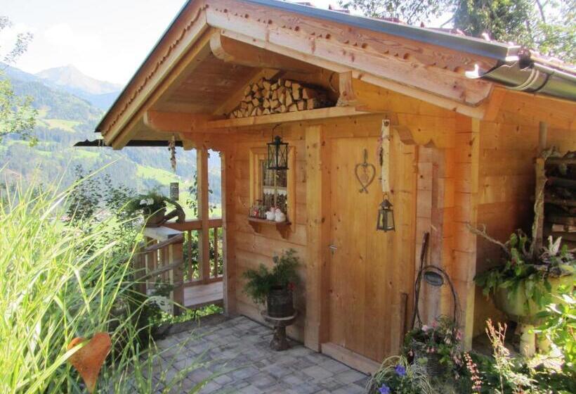 ホテル Neurauthof