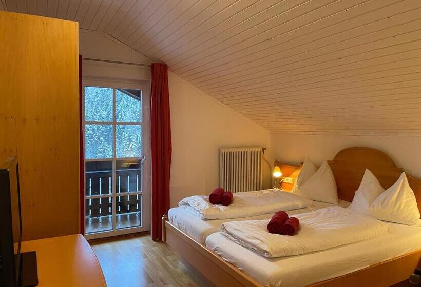 ホテル Pension 's Waldeck