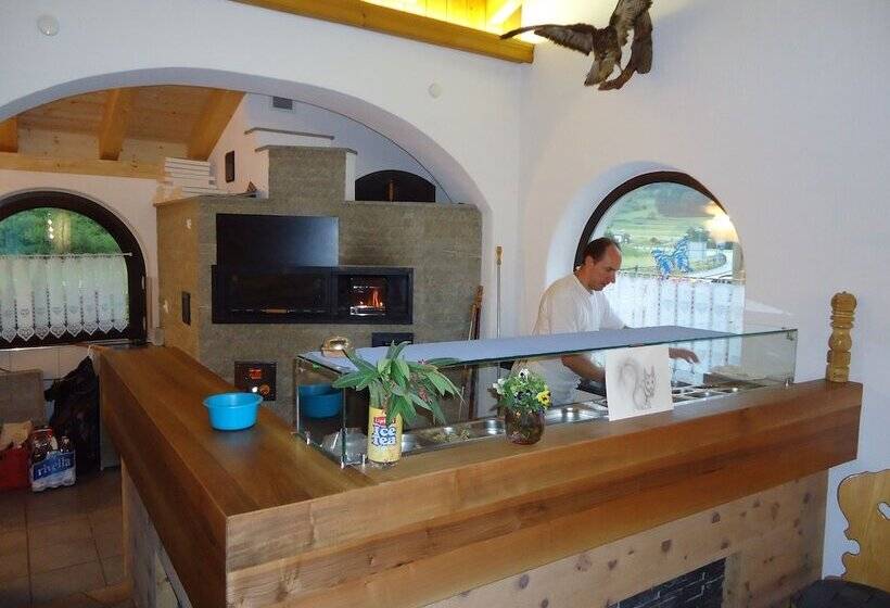 ホテル Pizzeria Selva