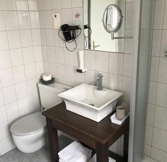 فندق Schlosstaverne Obrist