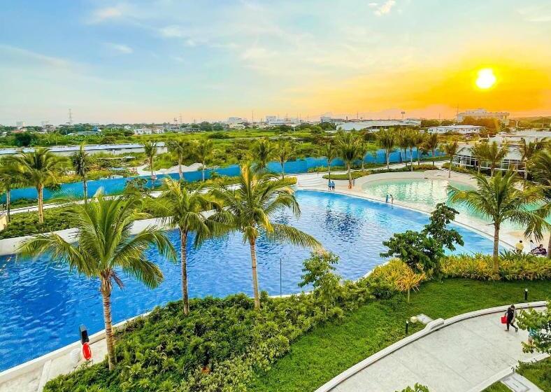 Azure North Bali Tower Unit 1014