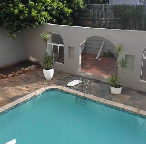 בית מלון כפרי Ab Lodge