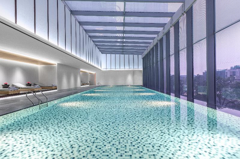 ホテル Crowne Plaza Jiangmen Binjiang, An Ihg