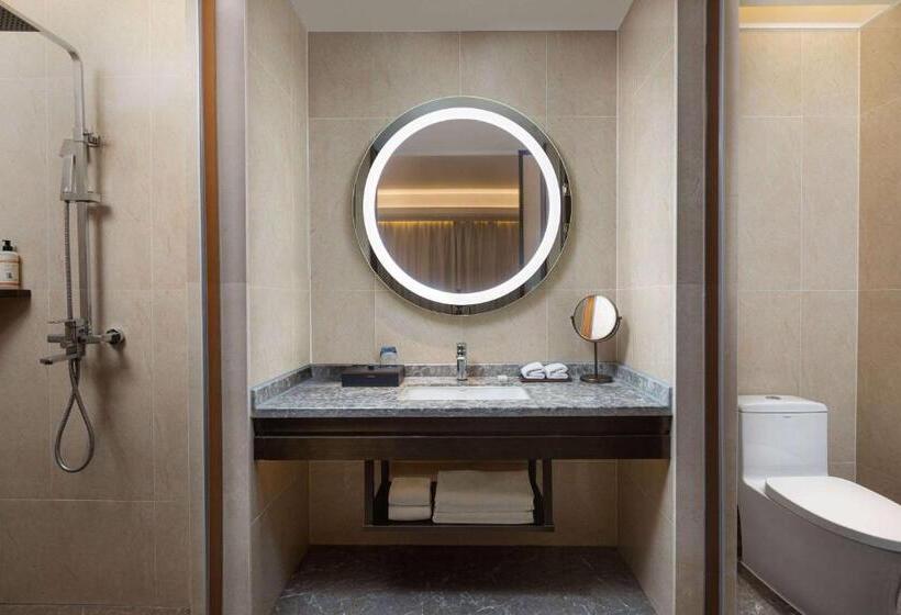 هتل Hawthorn By Wyndham Dali Erhai Park