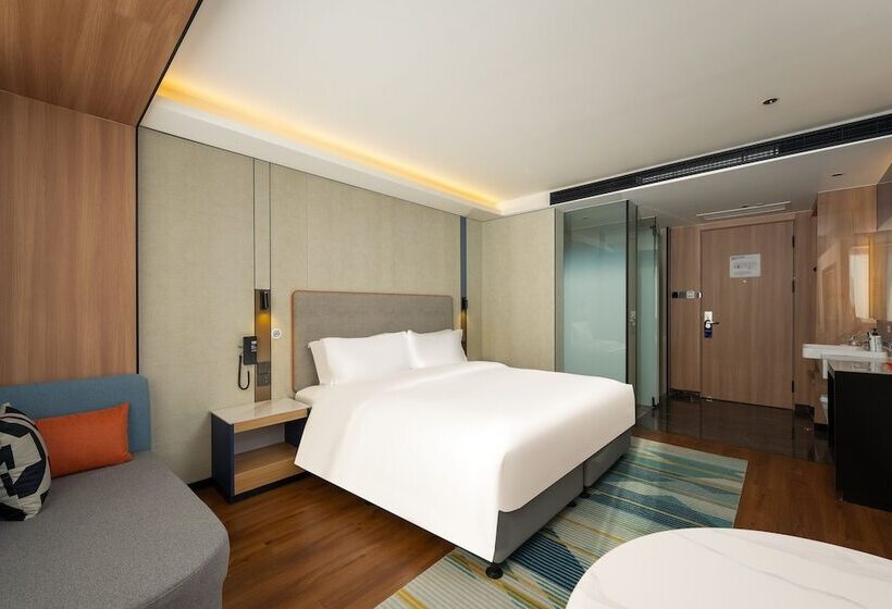 בית מלון כפרי Holiday Inn Express Lanzhou Zhengning Road By Ihg