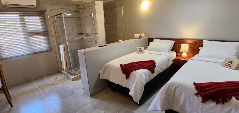 ホテル Thandolwami Bush Lodge & Spa