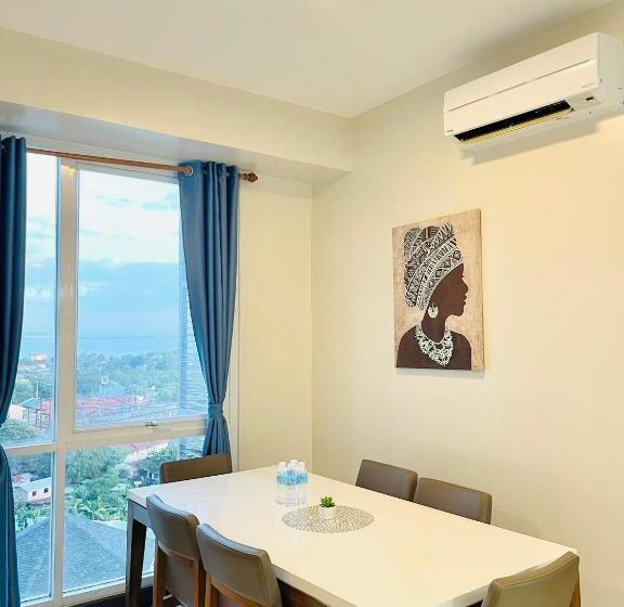 Mactan Newtown Condo By Ejb