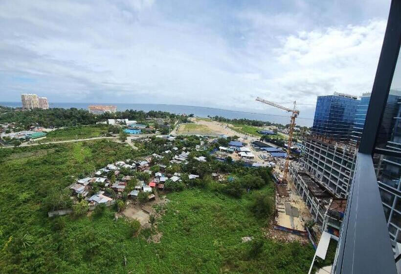 Mactan Newtown Condo By Ejb
