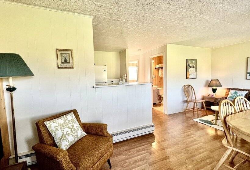 St Lawrence Motel