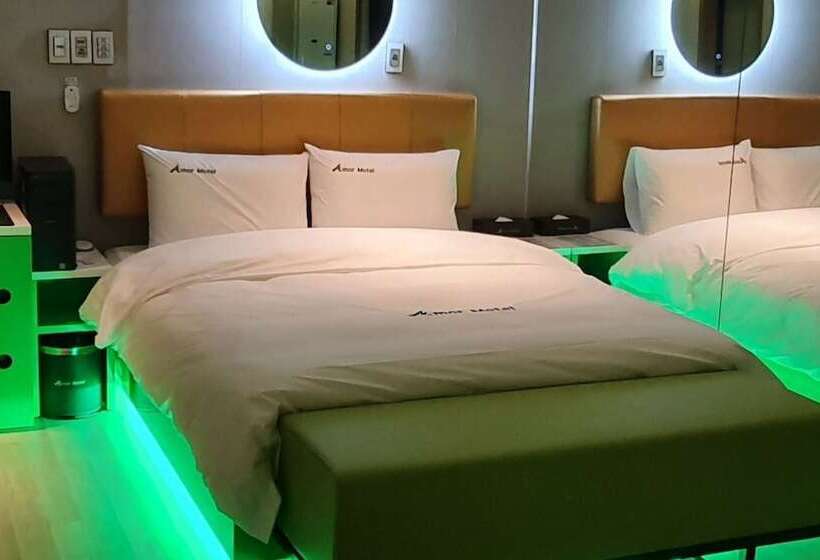 Yangyang Amor Motel