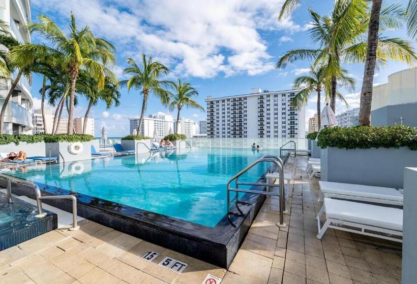 Beachfront Luxury 2br 2ba, Sleeps 6, Resort Access   Horizon By Homestakes