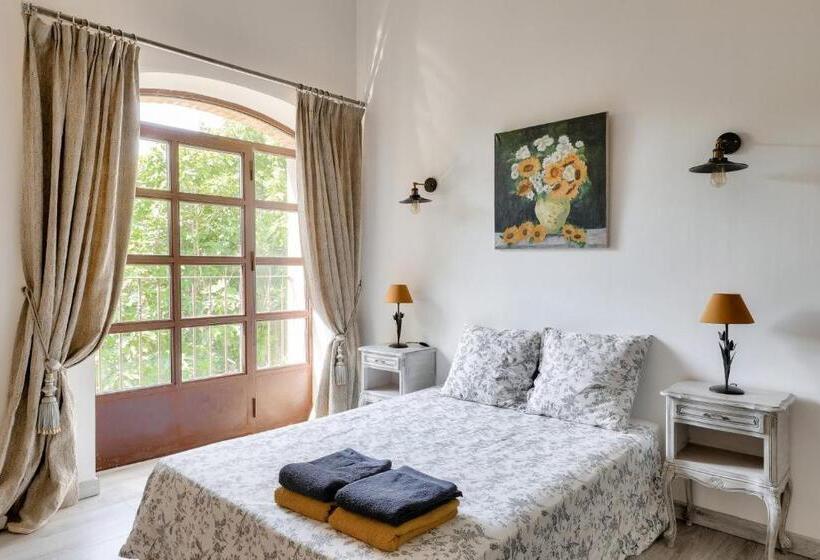 مبيت وإفطار Mas De La Souvine