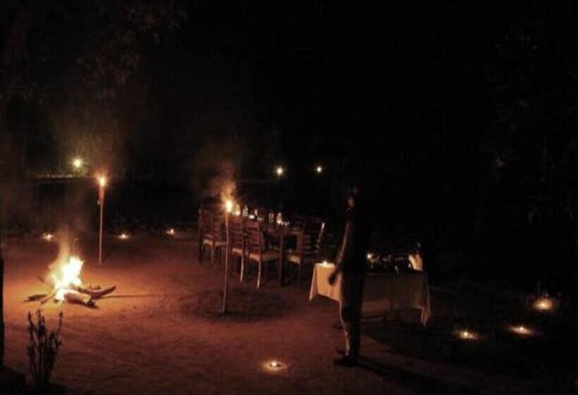 ホテル Atulya Kanchi Camp Bandhavgarh