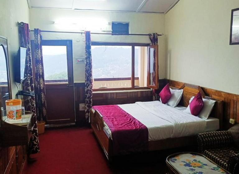 호텔 Grg Tribhuwan Ranikhet