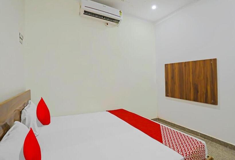 فندق Oyo Flagship Townhome Inn