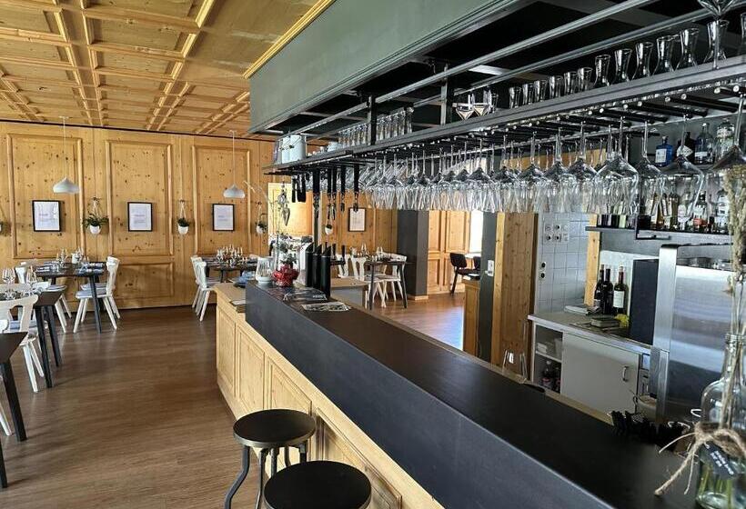 Отель Pez Regina   Nordic Style Alps