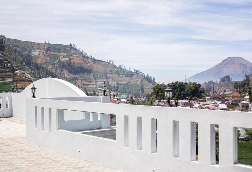 فندق Reddoorz Syariah Near Kawasan Wisata Gunung Prau Dieng