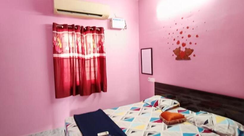 هتل Sea View Beach House