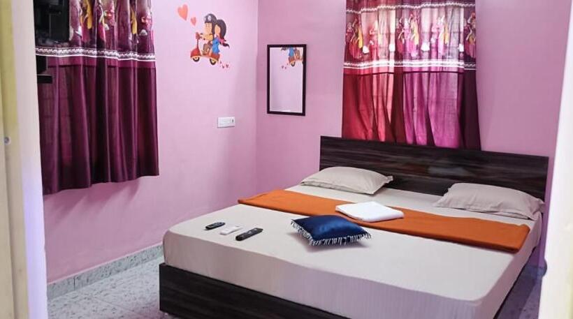 هتل Sea View Beach House