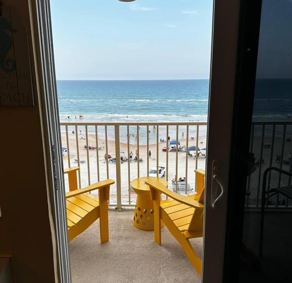 Oceanfront Oasis