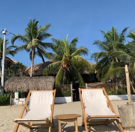 پانسیون Palenque Beach House