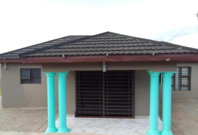 פנסיון The Good Life Royal Guest House