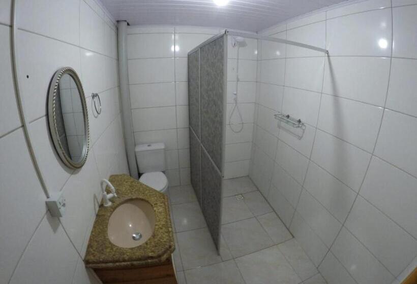 Quartos Privativos Pinheira   Hostel Pinheira