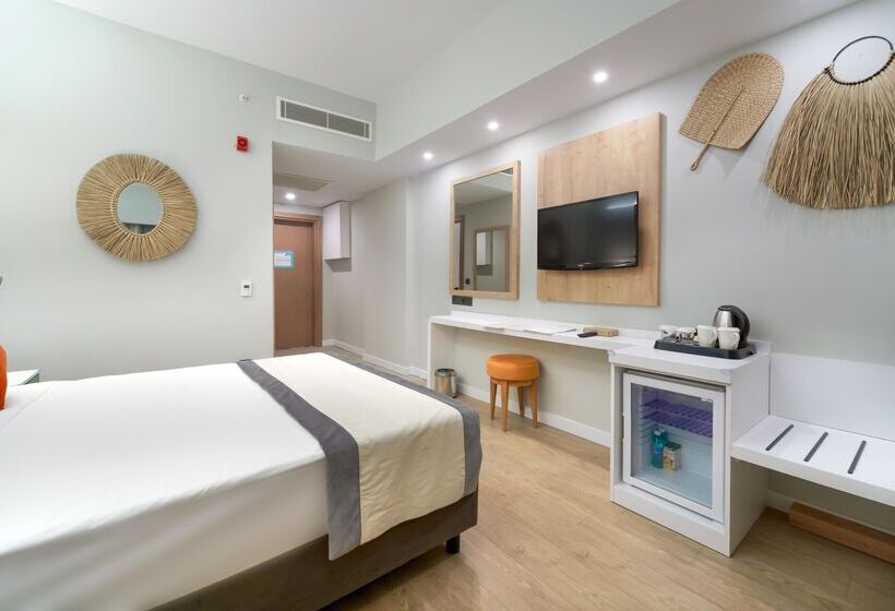Arcanus Hotels Trendline Side