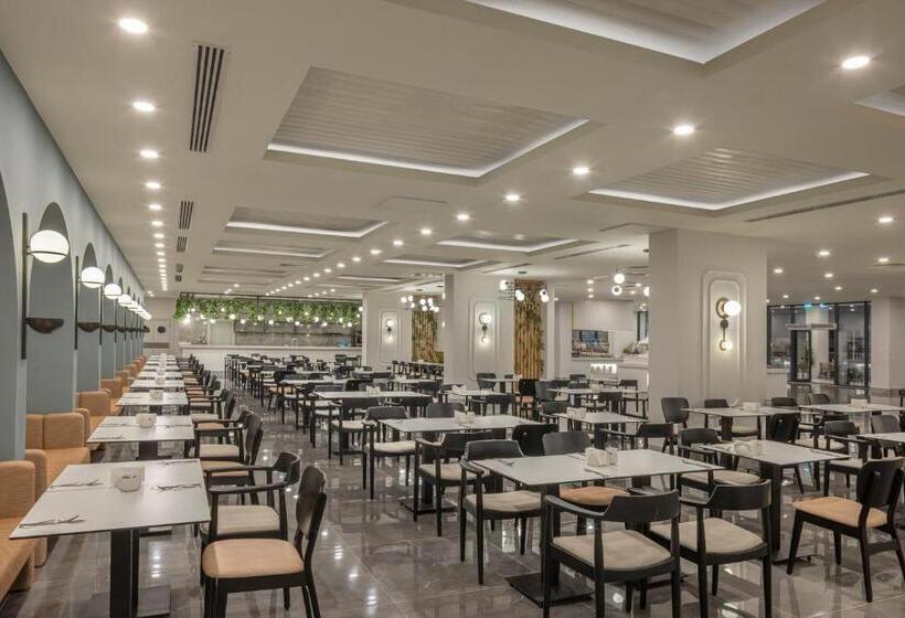 Arcanus Hotels Trendline Side
