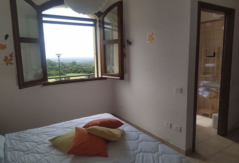 Room In B&b   Note Di Stelle Resort In Marrubiu Num01