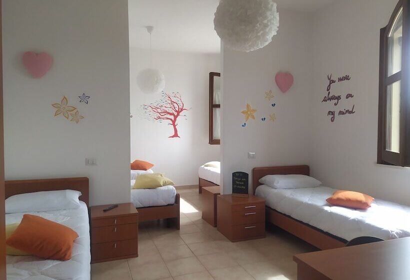 Room In B&b   Note Di Stelle Resort A Marrubiu