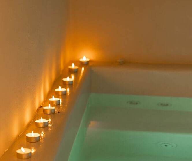 تختخواب و صبحانه Twentyone Suites