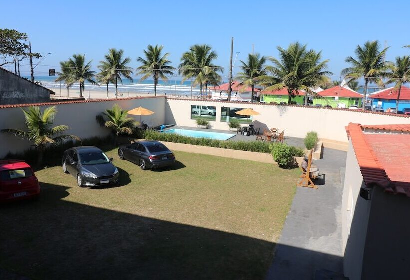 簡易ホテル Pousada Praia Mongaguá