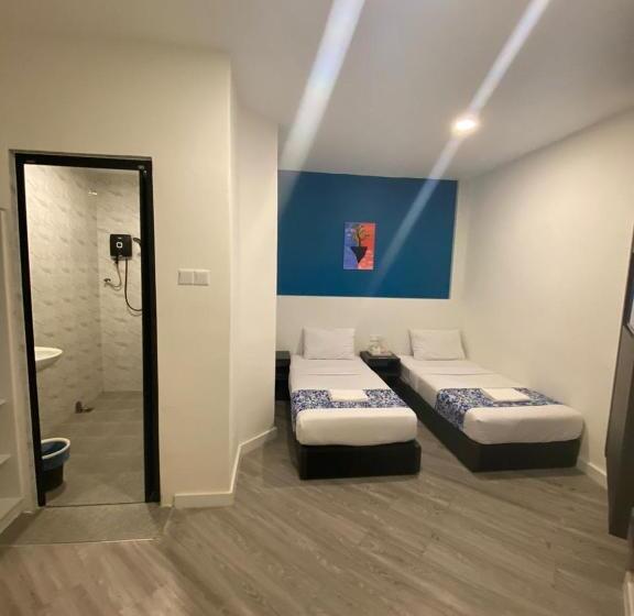 בית מלון כפרי Apsara Temerloh Gateway