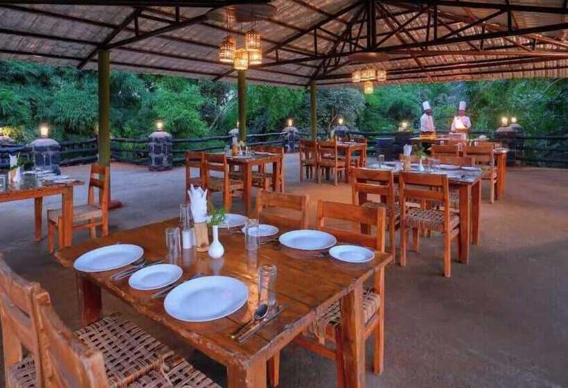 فندق Aranyak Resort Bandhavgarh