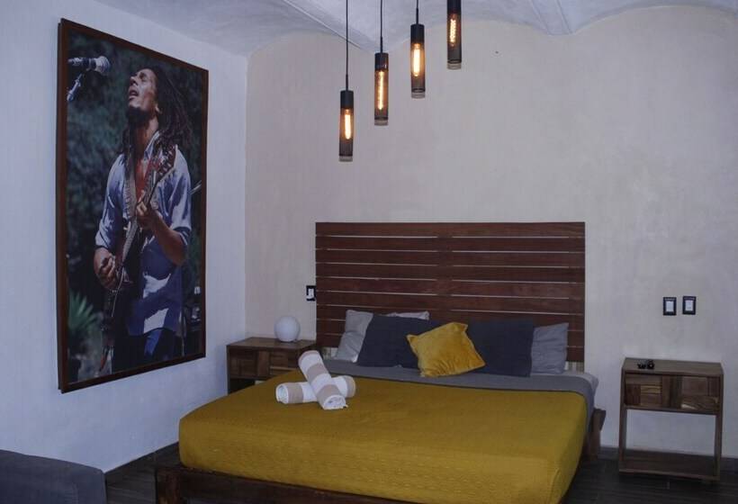 فندق Chiringuito De Palo