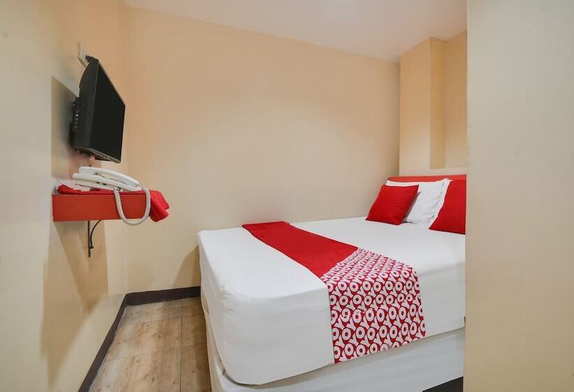 בית מלון כפרי Fb Suites By Oyo